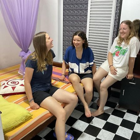 Robert Inn دامبولا المظهر الخارجي الصورة