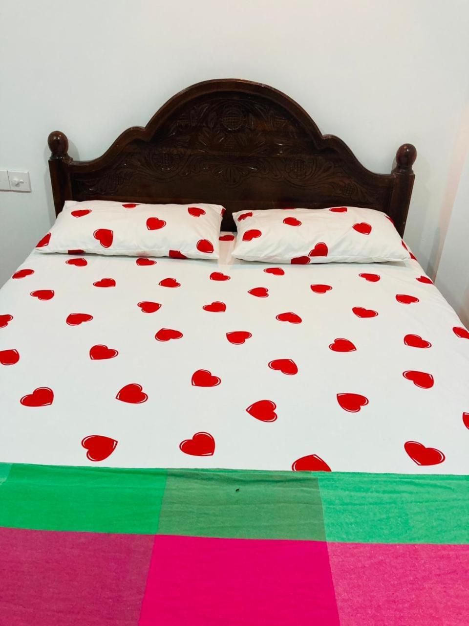 Robert Inn دامبولا المظهر الخارجي الصورة