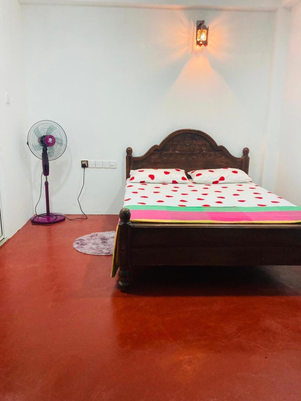 Robert Inn دامبولا المظهر الخارجي الصورة